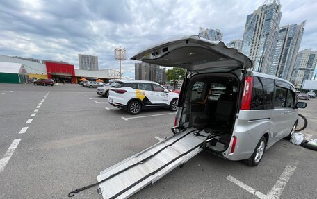 Honda Stepwgn IV, 2017 год, 2 300 000 рублей, 1 фотография