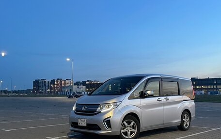 Honda Stepwgn IV, 2017 год, 2 300 000 рублей, 7 фотография