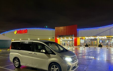 Honda Stepwgn IV, 2017 год, 2 300 000 рублей, 6 фотография