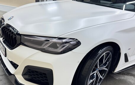 BMW 5 серия, 2021 год, 5 600 000 рублей, 12 фотография