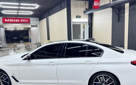 BMW 5 серия, 2021 год, 5 600 000 рублей, 10 фотография