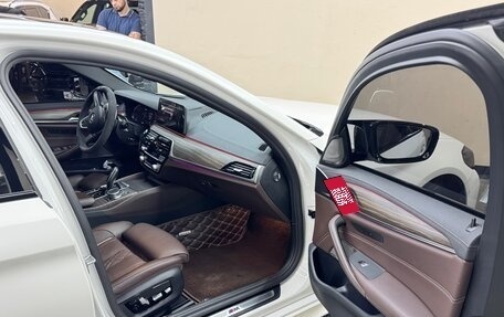 BMW 5 серия, 2021 год, 5 600 000 рублей, 21 фотография