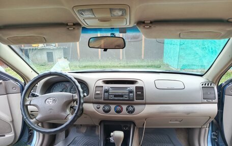 Toyota Camry V40, 2002 год, 895 000 рублей, 3 фотография