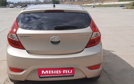 Hyundai Solaris II рестайлинг, 2014 год, 950 000 рублей, 4 фотография