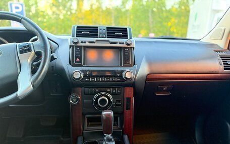 Toyota Land Cruiser Prado 150 рестайлинг 2, 2014 год, 4 320 000 рублей, 8 фотография