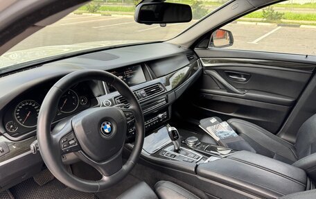 BMW 5 серия, 2016 год, 1 890 000 рублей, 6 фотография