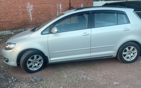 Volkswagen Golf Plus II, 2012 год, 1 000 000 рублей, 1 фотография