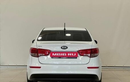 KIA Rio III рестайлинг, 2016 год, 925 000 рублей, 8 фотография