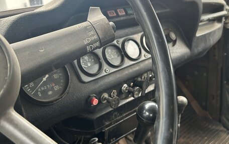 ЛуАЗ 3151, 1995 год, 300 000 рублей, 8 фотография