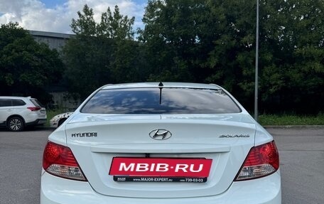Hyundai Solaris II рестайлинг, 2012 год, 800 000 рублей, 5 фотография