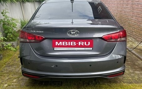 Hyundai Solaris II рестайлинг, 2021 год, 1 500 000 рублей, 2 фотография