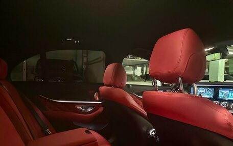 Mercedes-Benz E-Класс, 2016 год, 3 300 000 рублей, 8 фотография