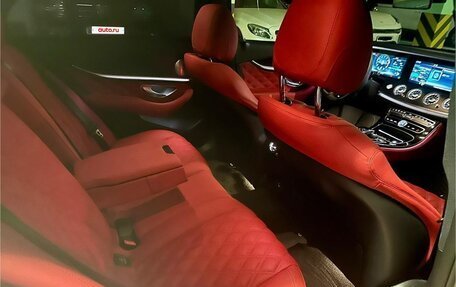 Mercedes-Benz E-Класс, 2016 год, 3 300 000 рублей, 7 фотография