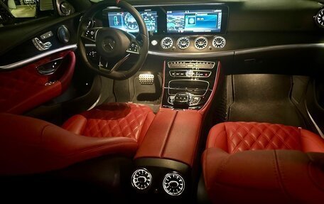 Mercedes-Benz E-Класс, 2016 год, 3 300 000 рублей, 9 фотография