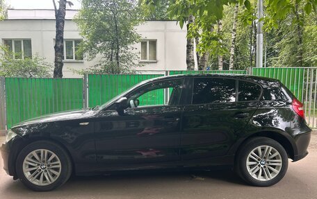 BMW 1 серия, 2010 год, 1 000 000 рублей, 4 фотография
