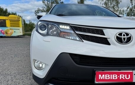 Toyota RAV4, 2013 год, 1 780 000 рублей, 13 фотография