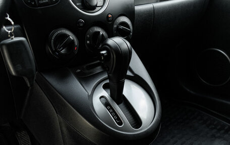 Mazda 2 III, 2008 год, 890 000 рублей, 20 фотография