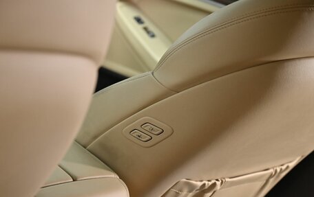 Hyundai Genesis II, 2016 год, 1 795 000 рублей, 16 фотография