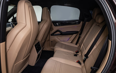 Porsche Cayenne III, 2021 год, 10 400 000 рублей, 13 фотография