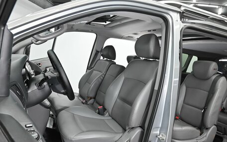 Hyundai Grand Starex Grand Starex I рестайлинг 2, 2014 год, 2 495 000 рублей, 6 фотография