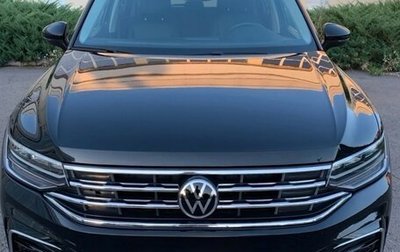 Volkswagen Tiguan II, 2021 год, 3 000 000 рублей, 1 фотография