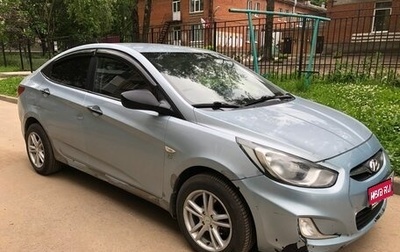 Hyundai Solaris II рестайлинг, 2012 год, 365 000 рублей, 1 фотография
