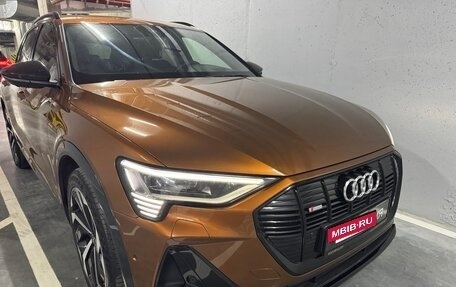Audi e-tron I, 2021 год, 4 999 900 рублей, 2 фотография