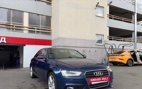 Audi A4, 2013 год, 1 530 000 рублей, 5 фотография