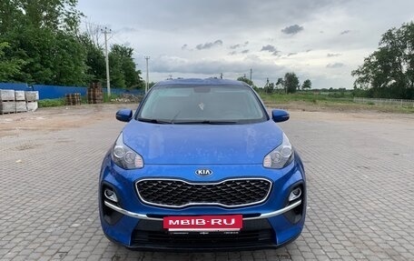 KIA Sportage IV рестайлинг, 2020 год, 2 250 000 рублей, 2 фотография