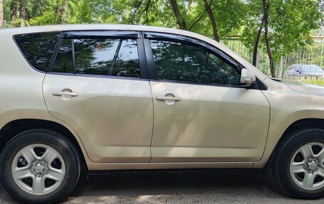Toyota RAV4, 2010 год, 1 200 000 рублей, 2 фотография