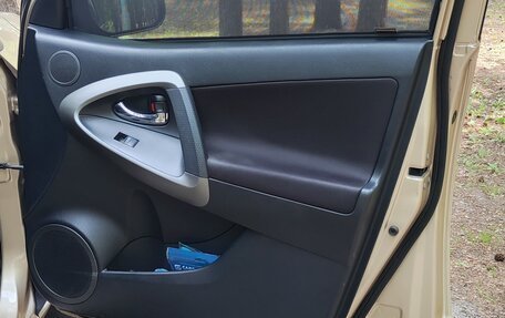 Toyota RAV4, 2010 год, 1 200 000 рублей, 10 фотография