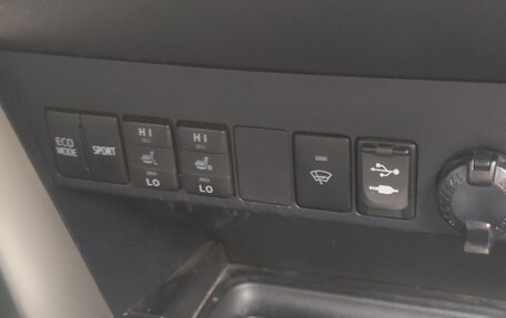 Toyota RAV4, 2014 год, 2 050 000 рублей, 5 фотография