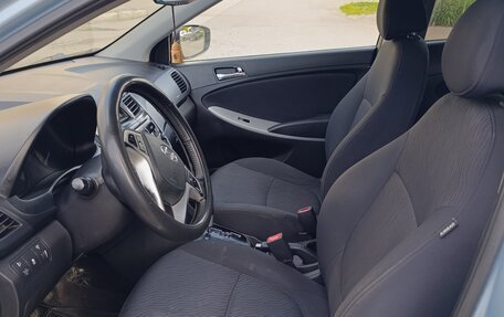 Hyundai Solaris II рестайлинг, 2012 год, 590 000 рублей, 6 фотография