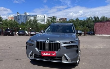 BMW X7, 2023 год, 10 700 000 рублей, 2 фотография