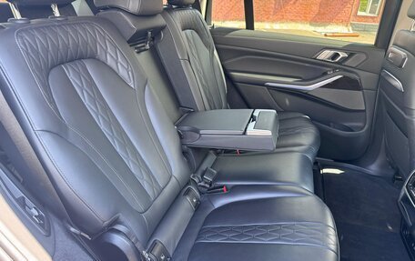 BMW X7, 2023 год, 10 700 000 рублей, 14 фотография
