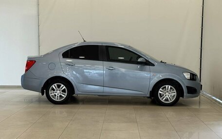 Chevrolet Aveo III, 2013 год, 895 000 рублей, 11 фотография
