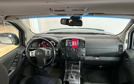 Nissan Pathfinder, 2010 год, 990 000 рублей, 5 фотография