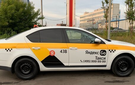 Skoda Octavia, 2019 год, 900 009 рублей, 5 фотография