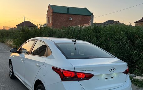 Hyundai Solaris II рестайлинг, 2018 год, 1 100 000 рублей, 7 фотография