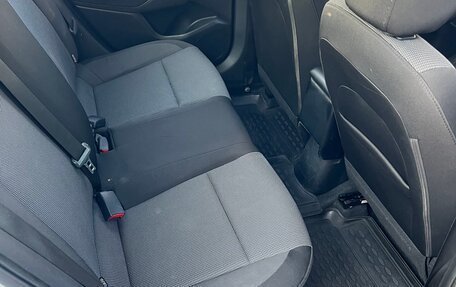 Hyundai Solaris II рестайлинг, 2018 год, 1 100 000 рублей, 16 фотография