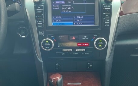 Toyota Camry, 2013 год, 1 900 000 рублей, 11 фотография