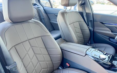 BMW 5 серия, 2024 год, 8 790 000 рублей, 15 фотография