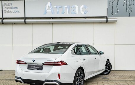 BMW 5 серия, 2024 год, 8 790 000 рублей, 3 фотография