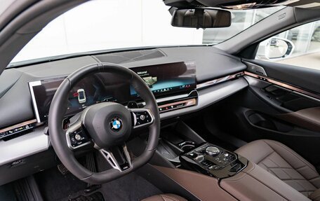 BMW 5 серия, 2024 год, 8 790 000 рублей, 4 фотография