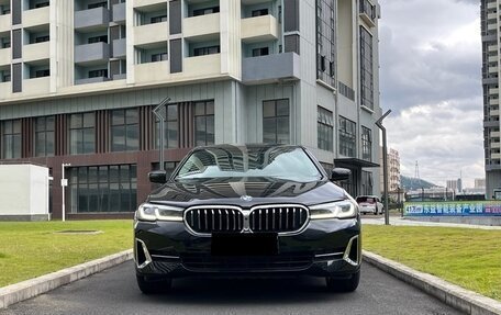 BMW 5 серия, 2021 год, 4 380 000 рублей, 1 фотография