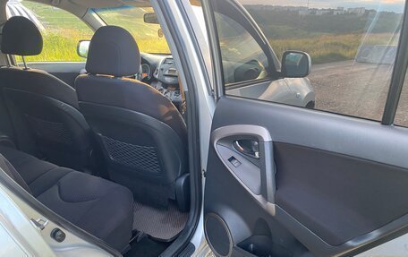 Toyota RAV4, 2008 год, 1 100 000 рублей, 14 фотография