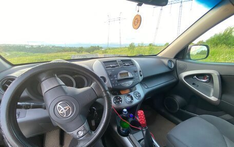 Toyota RAV4, 2008 год, 1 100 000 рублей, 17 фотография