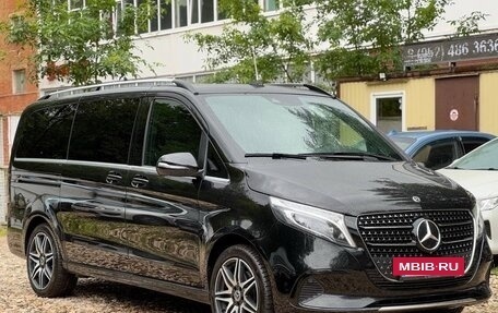 Mercedes-Benz V-Класс, 2021 год, 8 350 000 рублей, 2 фотография