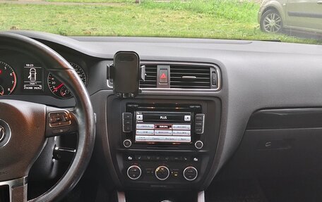 Volkswagen Jetta VI, 2013 год, 840 000 рублей, 8 фотография