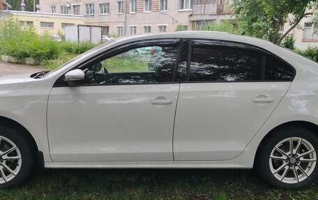 Volkswagen Jetta VI, 2013 год, 840 000 рублей, 6 фотография